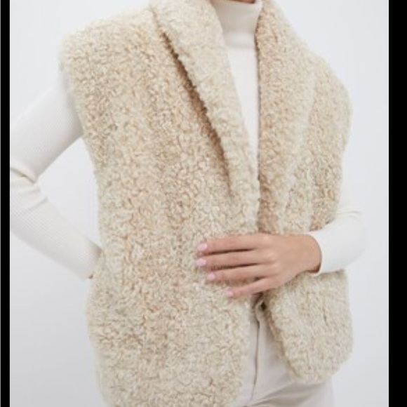 **NEW** NWT Hyacinth House Oversized Aspen Sherpa Vest XL - Picture 3 of 8